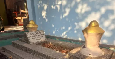 Kisah Masjid Raya Al-Arif dan Makam Tua Abad ke-17