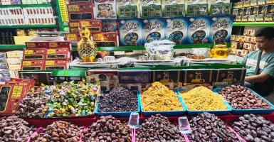 Kurma Ajwa Paling Laris di Pasar Tanah Abang