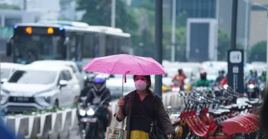 BMKG Prediksi Hujan Petir di Jakarta Selatan dan Jakarta Timur