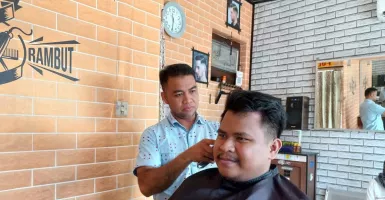 Siapa Bilang Agen BRILink Cuma Konter HP? Pangkas Rambut Sumatra Juga Bisa