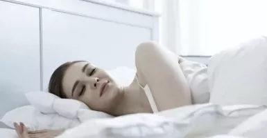 Tidur Ngiler Mengganggu? Ini 3 Penyebab dan Tips Atasinya