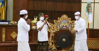 Gubernur Koster: Pinandita Bali Dapat BPJS Tenaga Kerja, Kenapa?