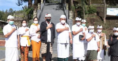 Doa Semeru, Wagub Bali Cok Ace Apresiasi Perbaikan Pura Ranu Pane