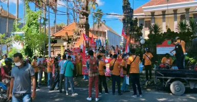 Aneh! PHK 34 Karyawan, Hotel W Bali Gugat Diri Sendiri ke PHI