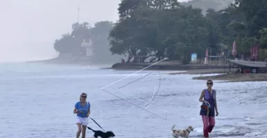 Dana PEN Rp263 M, Dispar Badung: Pantai Seminyak Untungkan Bali