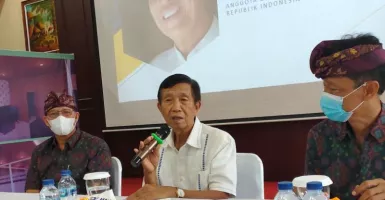 Anggota DPD Pastika Singgung Dirigen Pengelolaan Sampah Bali