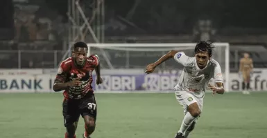 Hasil Liga 1: Usai Juara, Bali United 'Hibah' Poin ke Persebaya