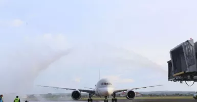 Pariwisata Bali Gembira, Qatar Airways Tiba di Bandara Ngurah Rai