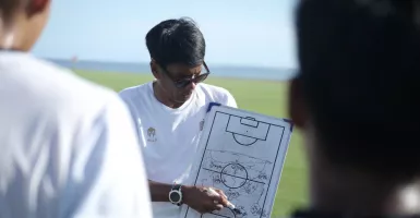 Coach Pasek: Tim Muda Bali United Siap Lawan Barcelona di IYC