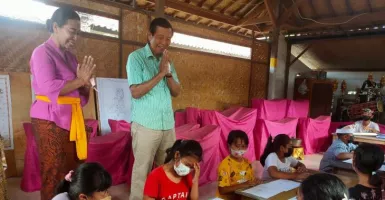 Anggota DPD Pastika Bangga, Sanggar Wasundari Bali Ajar Anak Ini
