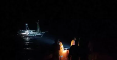 Kapal Pengangkut Wisman dari Bali 'Terjebak' di Selat Lombok