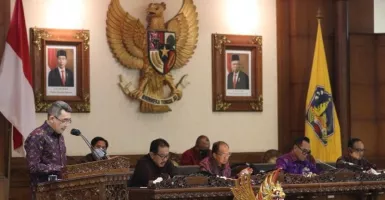 Efek Terminal LNG, Gubernur Koster Dapat Pesan Menohok DPRD Bali