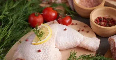 Chef Devina: Jangan Cuci Daging atau Ayam Sebelum Dimasak