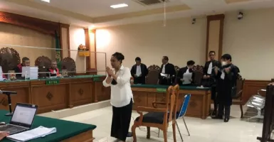 Korupsi DID: Eks Bupati Eka Wiryastuti Memelas ke Hakim
