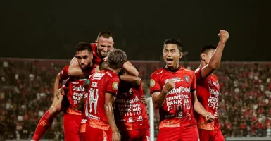 Klasemen Liga 1: Bali United Hempaskan Persib Bandung