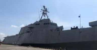 Sandar di Benoa Bali, Misi Kapal Perang AS USS Charleston?