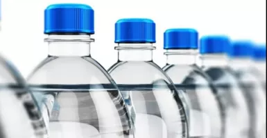 Botol Air Mineral yang Aman Diisi Ulang Harus Punya Kode Ini