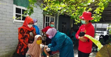 BIN Banten Selenggarakan Vaksinasi untuk Lansia di Kota Cilegon