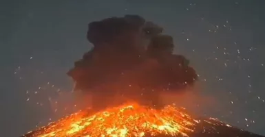 Letusan Krakatau Mencapai 157 Meter, Warga Dilarang Mendekat