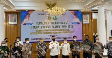 Disnakertrans Pemprov Banten Beri Penghargaan K3 ke ASDP