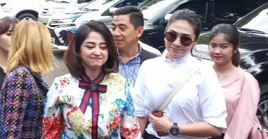 Laporkan Fans Lesti-Billar ke Polisi, Dewi Perssik: Saya Tak Terima