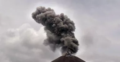 Gunung Anak Krakatau Meletus, BPBD Minta Warga Lebak Waspada