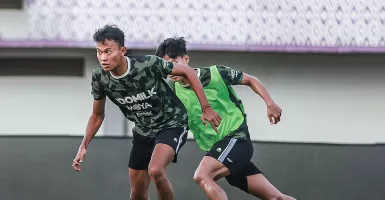Bawa 20 Pemain ke Samarinda, Pelatih Persita Targetkan 3 Poin