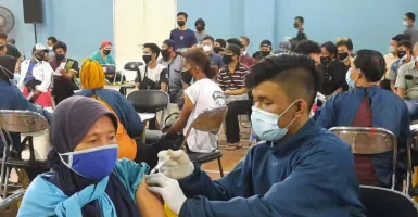Kabupaten Tangerang Berhasil Capai Target Vaksin, Ini Rinciannya