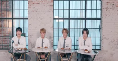 Member NCT Bingung Cara Makan Buah Salak