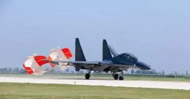 China Sukses, Kerahkan Jet Temput Penerbangan Terpanjang di LCS