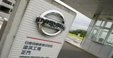 Nissan akan Pangkas 30 Persen Produksi Mobil