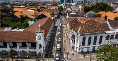 Jalan-jalan di Kota Lama Semarang yang Baru