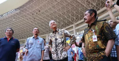 Ganjar Pranowo Semringah Lihat Mini GBK, Markas Persis Solo