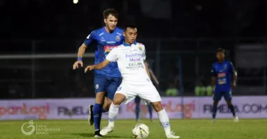 Persib Bandung vs Arema FC Ditunda Gara-Gara Demo Mahasiswa