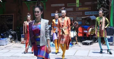 Fashion Show di Kampung Batik Kauman Awali Solo City Jazz