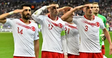 UEFA Selidiki Hormat Militer Pemain Timnas Turki