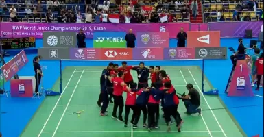 Wow, Tim Bulu Tangkis Junior Indonesia Rebut Piala Suhandinata!