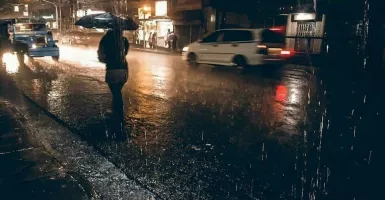 Hujan Pertama Setelah Kemarau Panjang Bikin Netizen Terharu