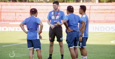 Bhayangkara FC vs PSM Makassar: Awal Perjalanan Terjal