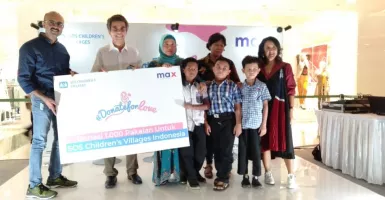 MAX Fashion Sumbang 1000 Pakaian untuk Anak di Pelosok Indonesia