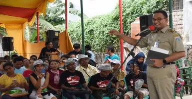 Anies: Separuh Penduduk Jakarta Tidak Punya Rumah