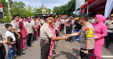 Kado Akhir Tahun, 178 Anggota Polres Jaksel Naik Pangkat