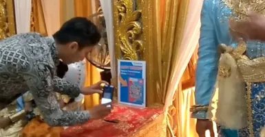 Viral! Pesta Pernikahan Sediakan Aplikasi Scan Barcode