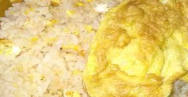 Darurat Lapar Tengah Malam, Buat Nasi Goreng Telur Saja