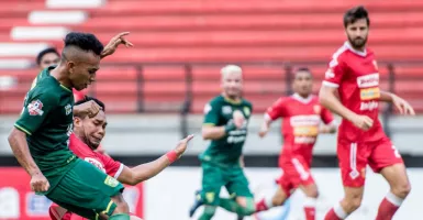 Cula Badak Lampung FC Tumpul, Persebaya Surabaya Happy Ending