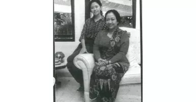Foto Jadul Bareng Megawati di Hari Ibu: Puan Maharani Ayu Banget