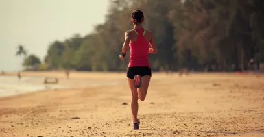Berlarilah di Pantai, Manfaat Kesehatannya Jauh Lebih Besar