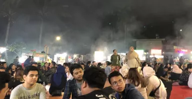 Cari Kuliner Malam di Jakarta? Ke Sate Taichan Senayan Saja 