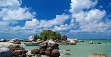 Melipir ke Pulau Penyu dan Nikmati Keindahan Alamnya