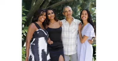 Bikin Iri! Rayakan Thanksgiving, Keluarga Obama Tampil Kompak